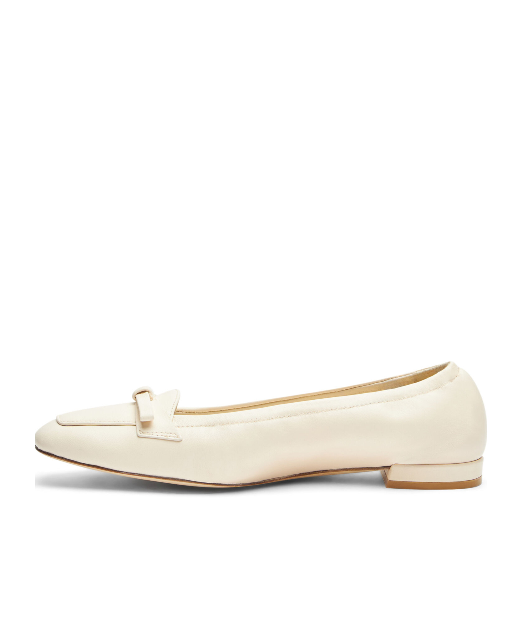 Stuart Weitzman Tully Ballet Shoes In White