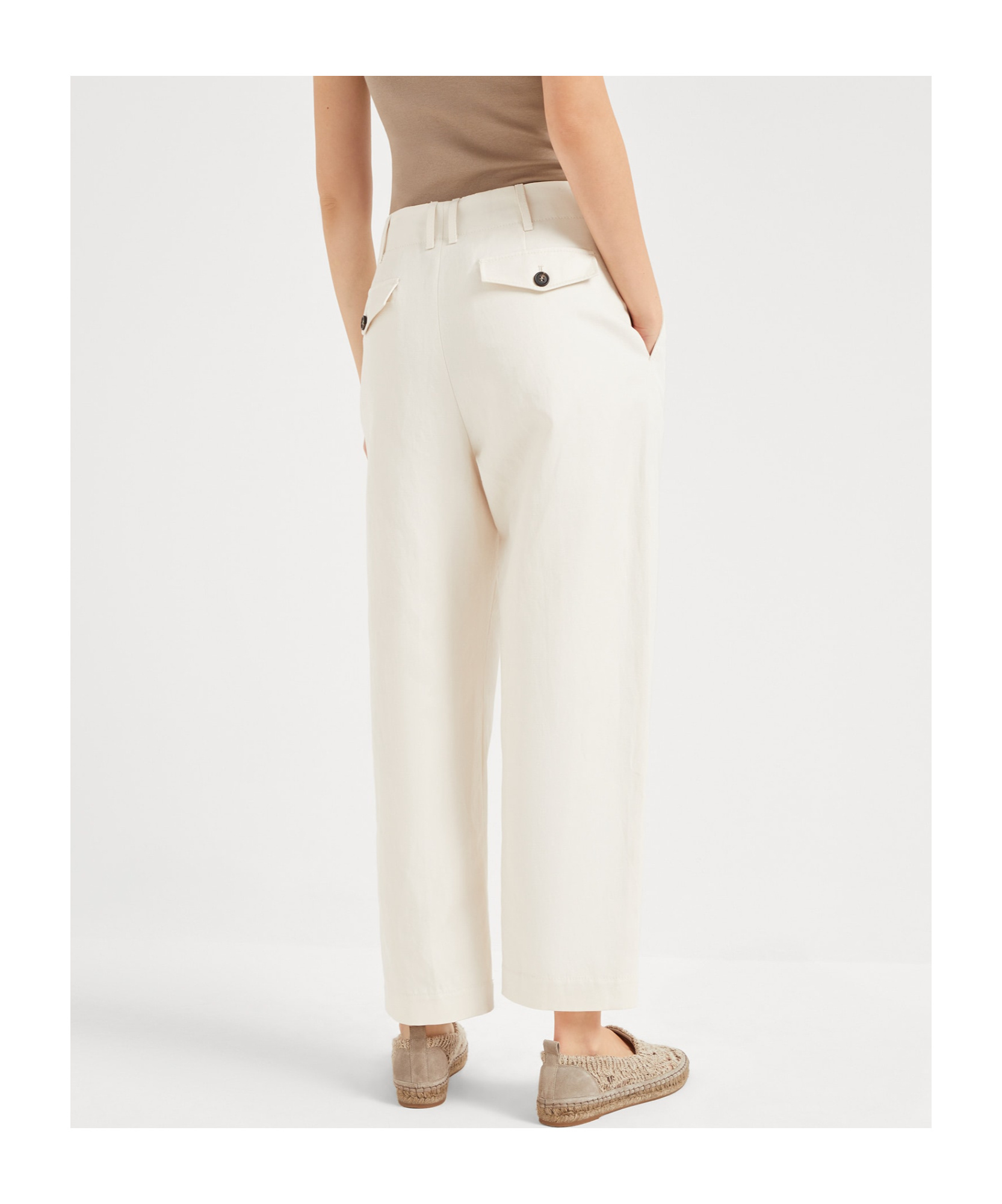 Brunello Cucinelli Pleated Chino Trousers In White
