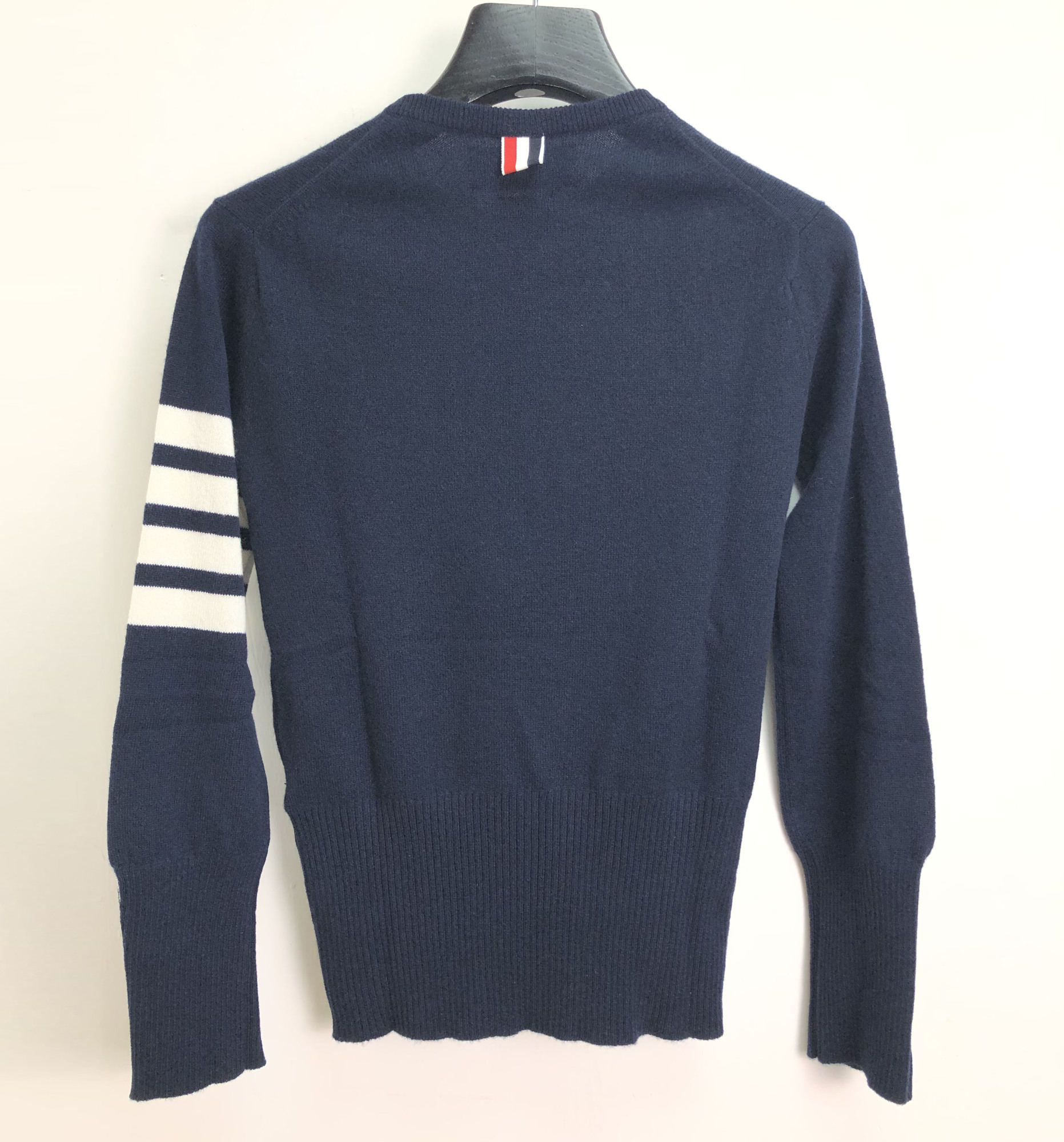 Thom Browne 4-bar Stripe Jumper In Black