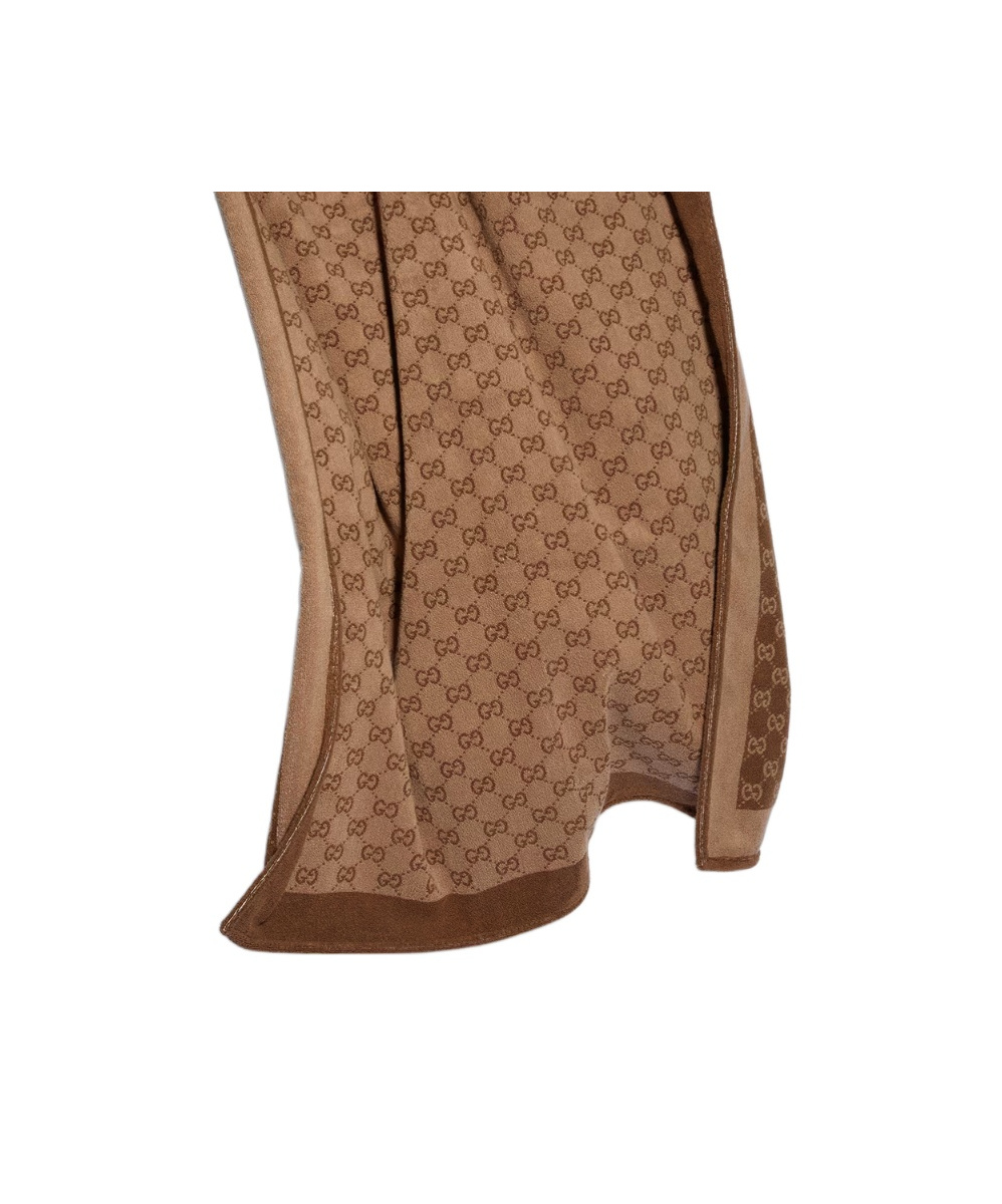 Gucci Gg Cotton Terrycloth Towel In Brown