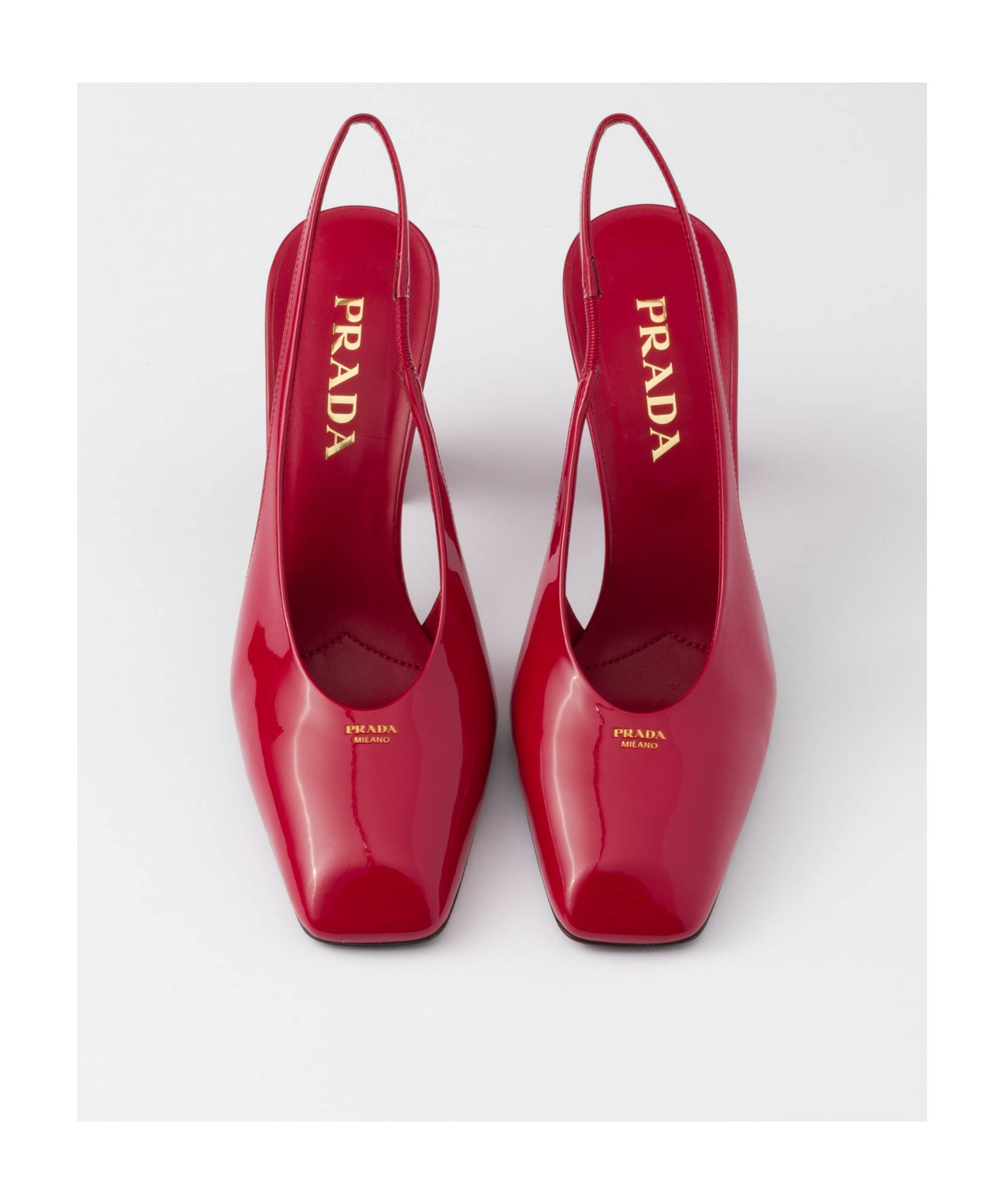 Prada Slingback-pumps Aus Lackleder In Cherry Red