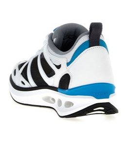 Valentino Garavani Two-tone Leather V-logo Low-top Sneakers In Multi