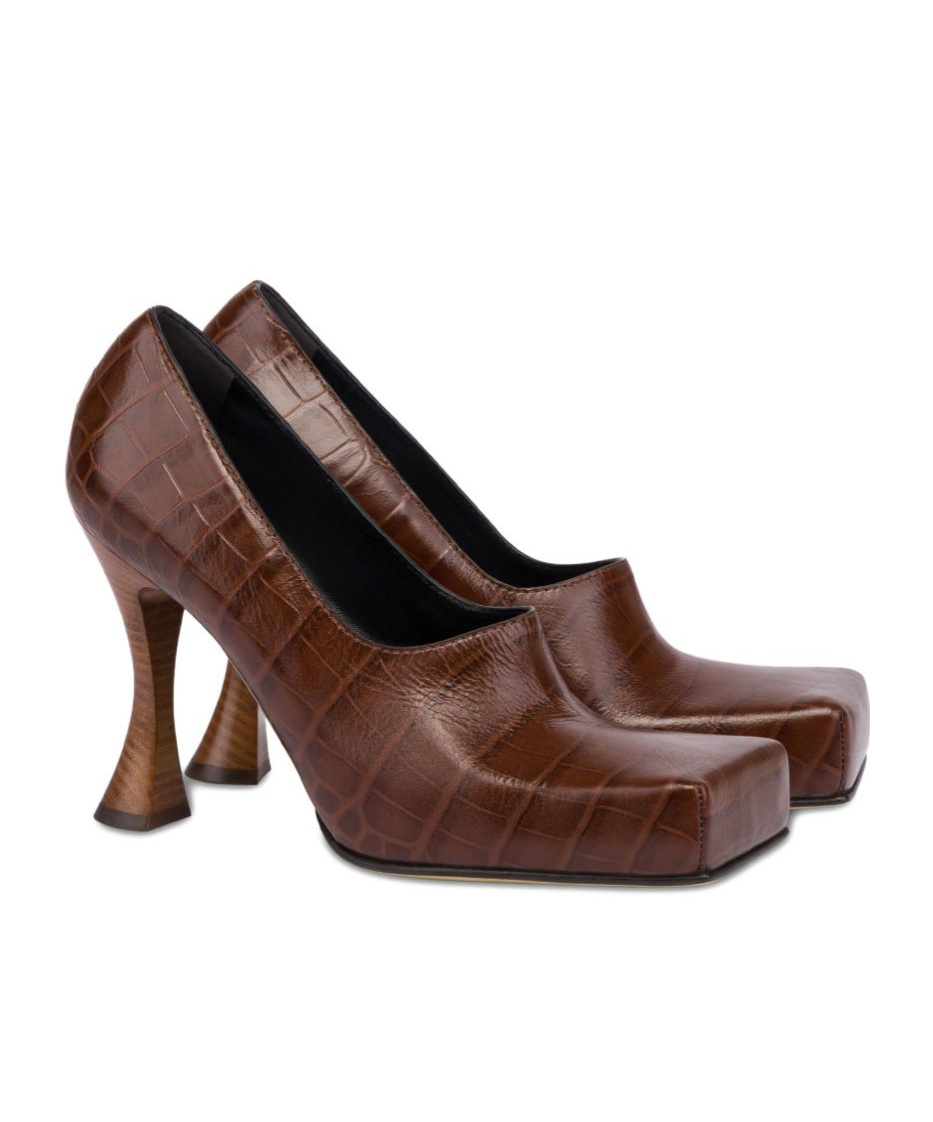 Moschino Crocodile-embossed Square-toe Pumps In Brown