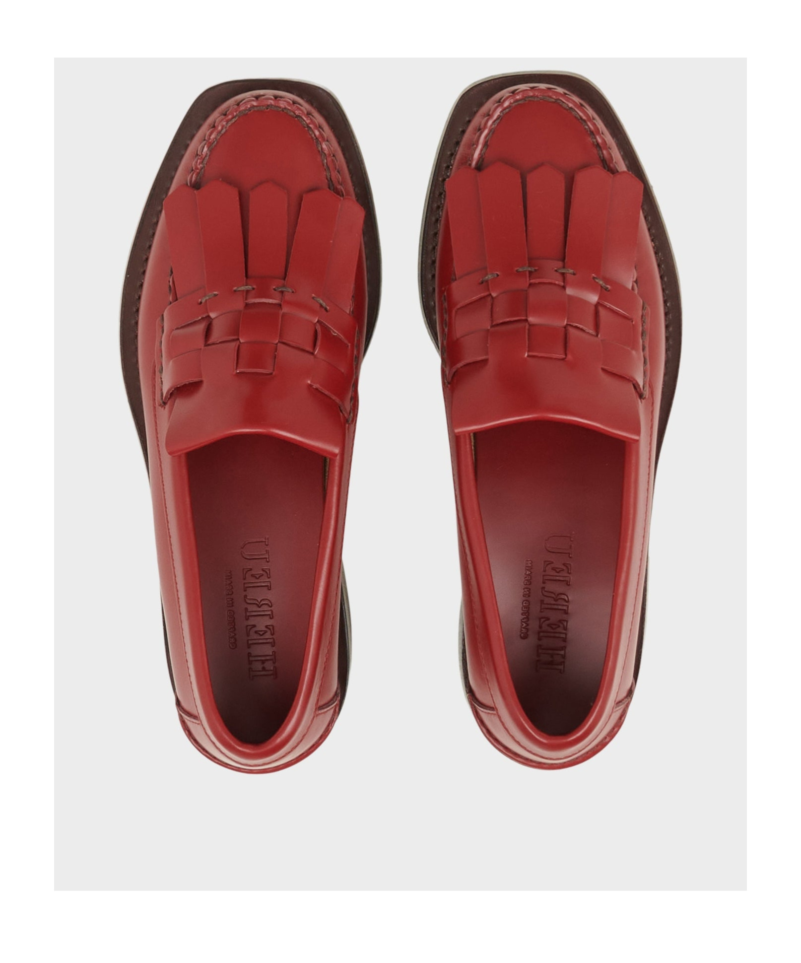Hereu Round Toe Loafers