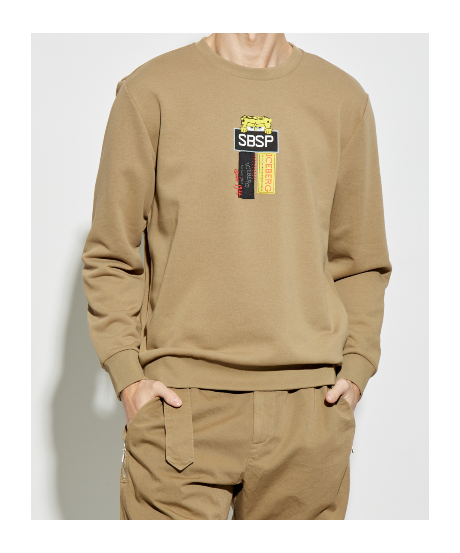 Iceberg Spongebob-print Sweatshirt In Nude