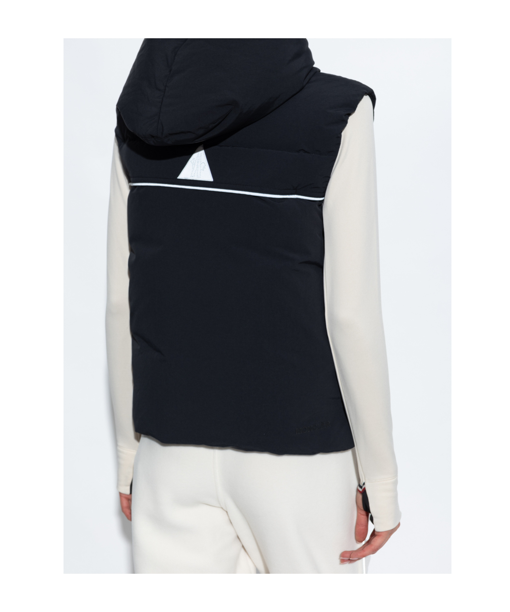 Moncler Arolla Gilet In Black