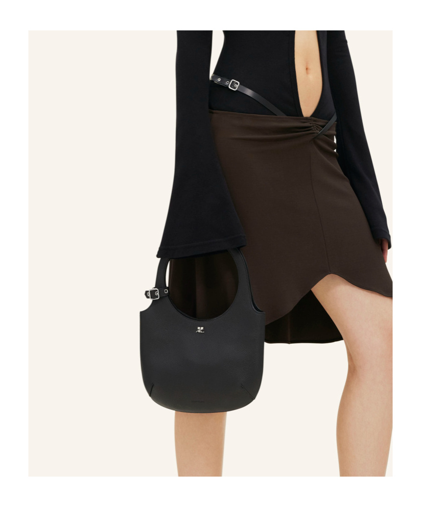 Courrèges Holy Grained Leather Tote Bag In Black