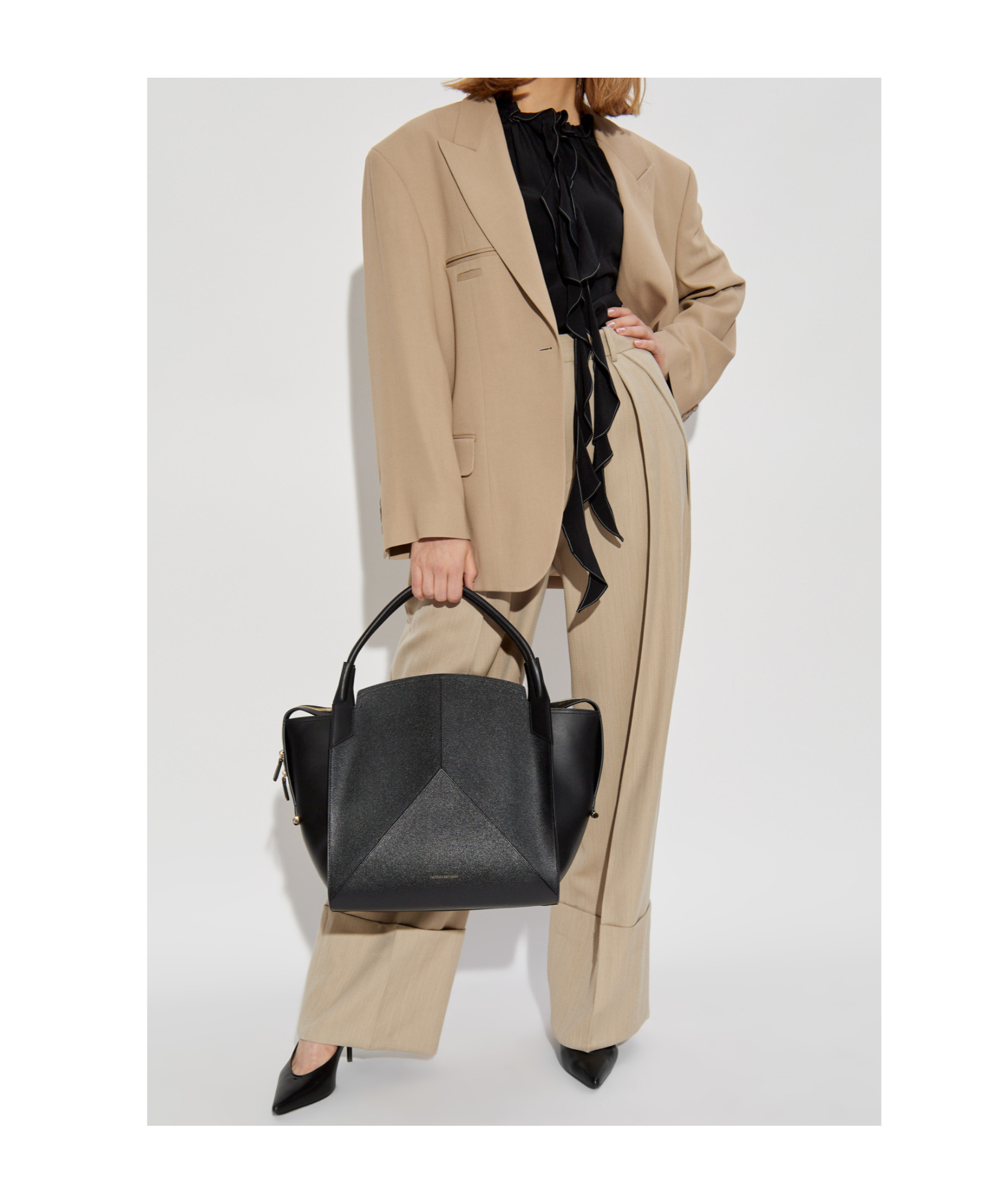 Victoria Beckham Ide Leg Turn-up Pants In Nude
