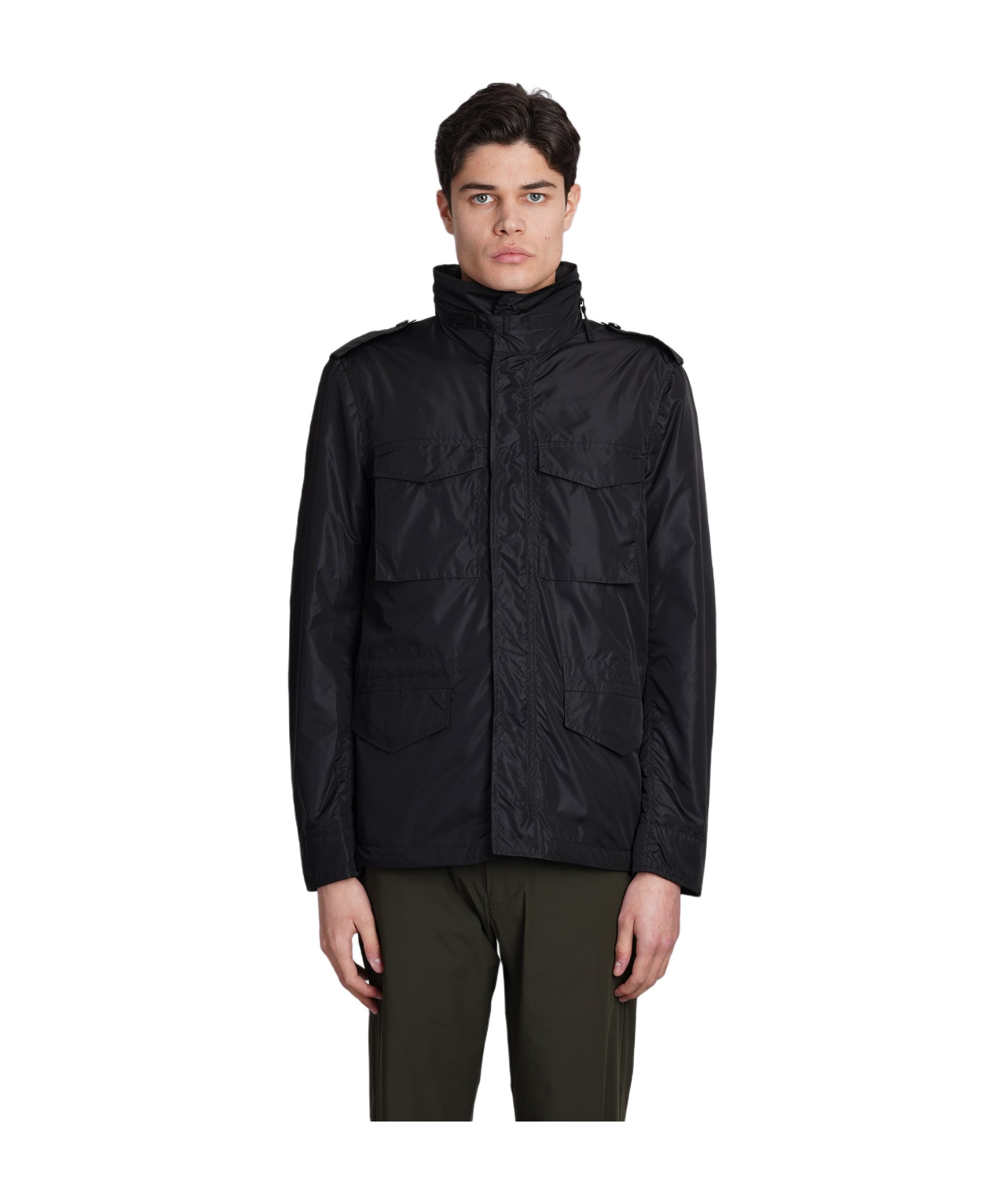 Aspesi Minifield Logo Patch Hooded Jacket In Black