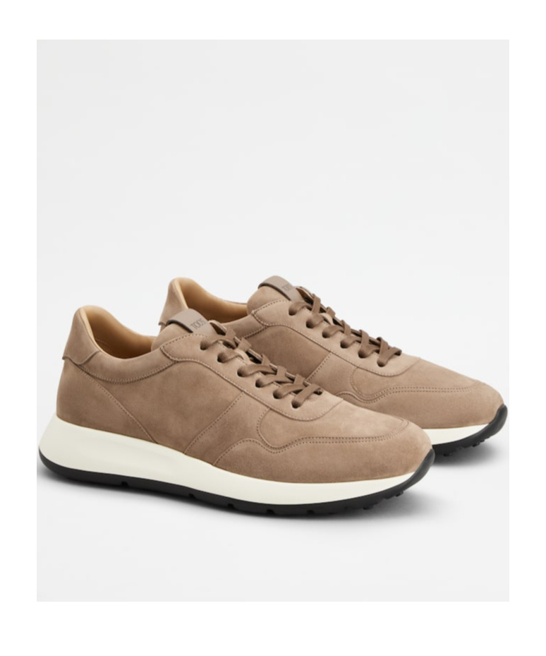 Tod's Laced Sneakers In Brown