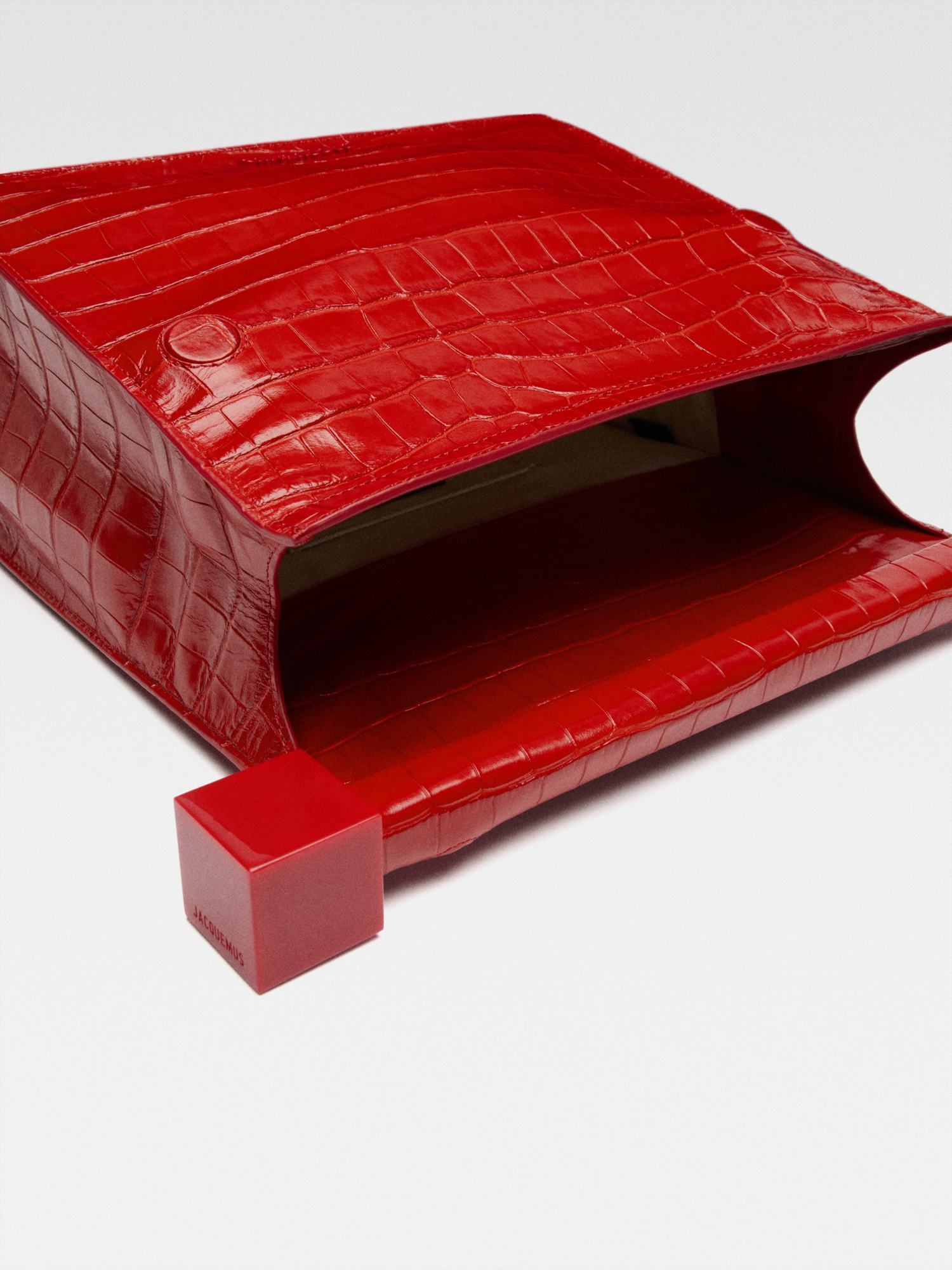 Shop Jacquemus The Rond Carré Clutch Bag In Red