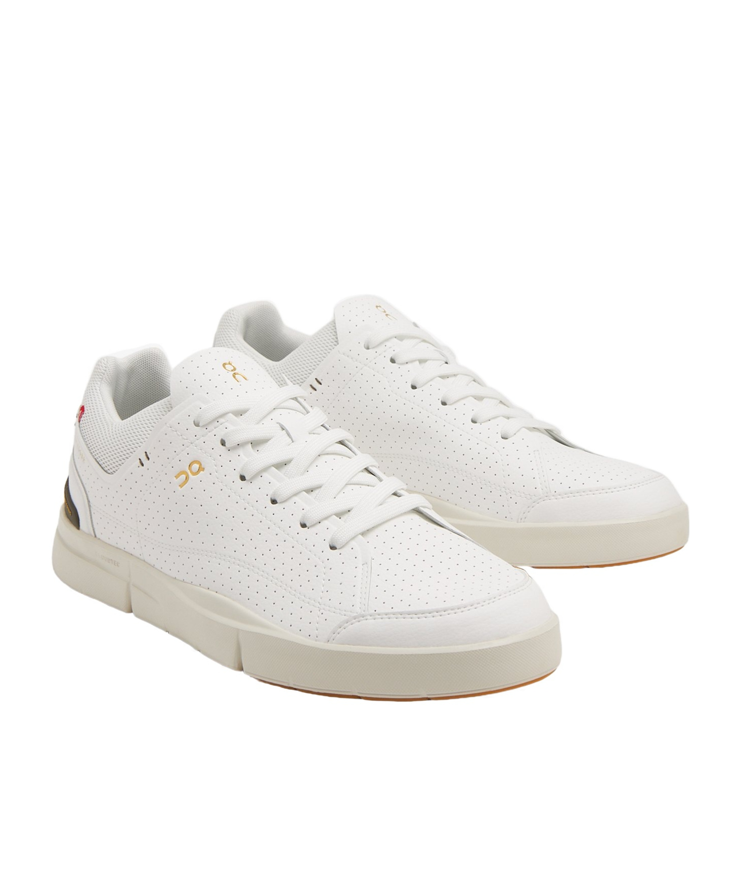 On Running The Roger Centre Court Sneakers In White