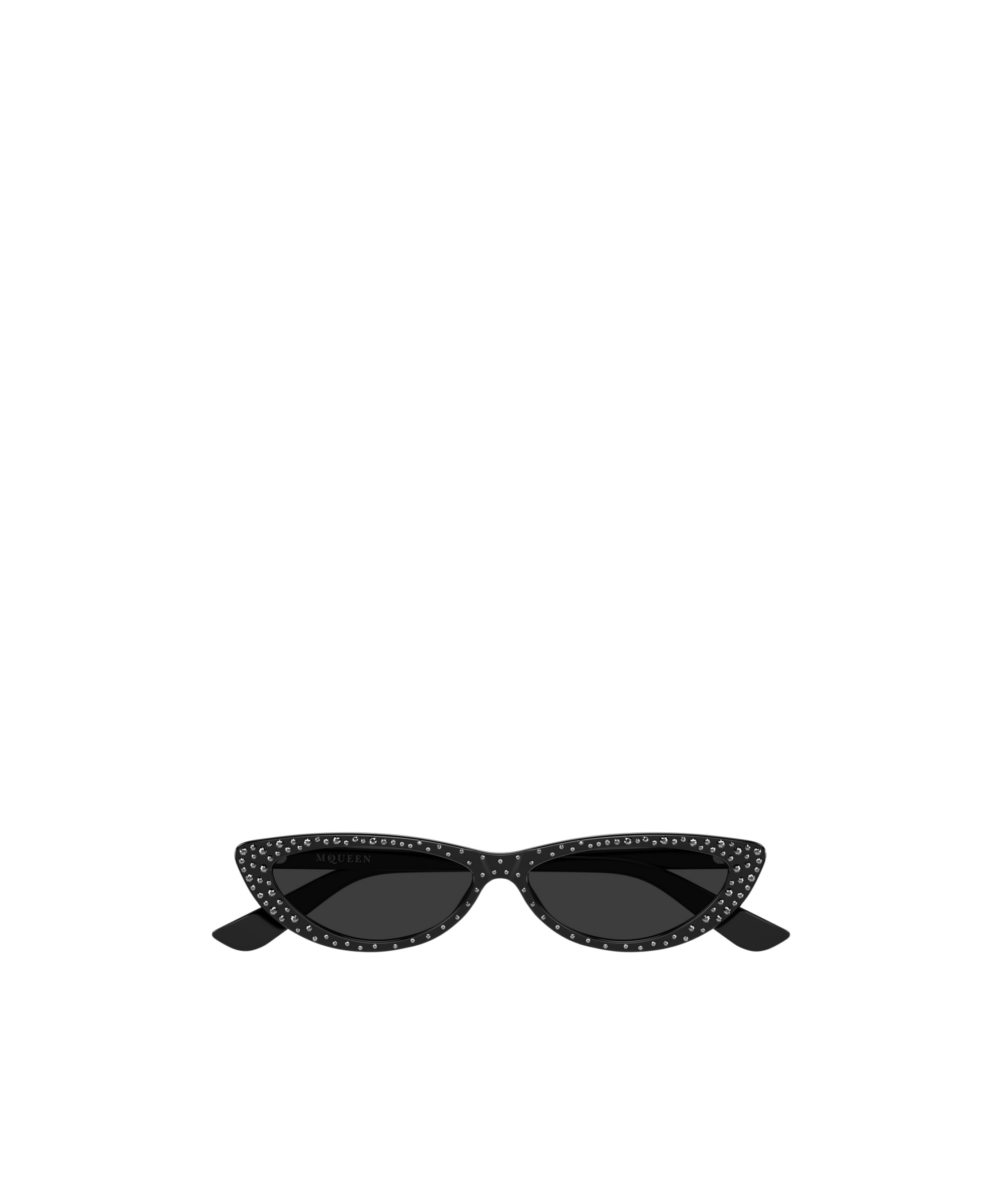 Alexander Mcqueen Eyewear Cat-eye Frame Studded Sunglasses In Black