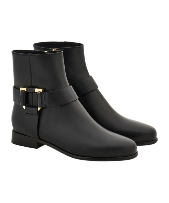 Ferragamo Gancini Ornament Ankle Boot In Black