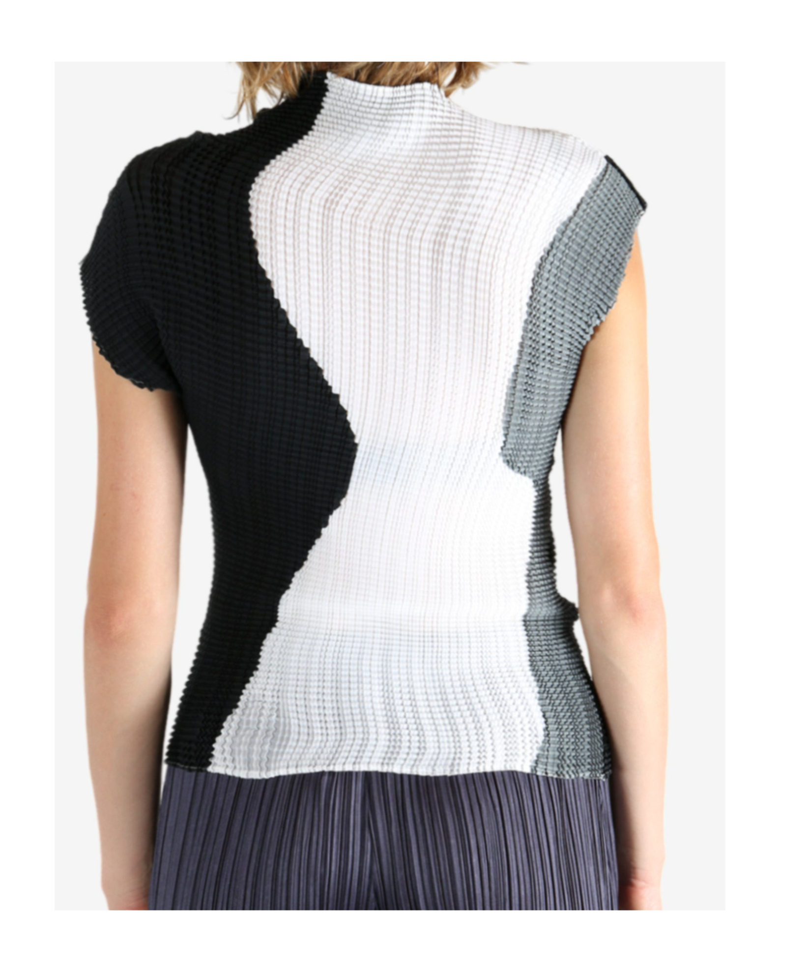 Issey Miyake Abstract Tint Pleats In Multi