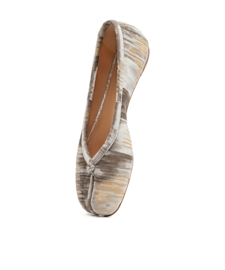 Maison Margiela Tabi Ballerina In Brown