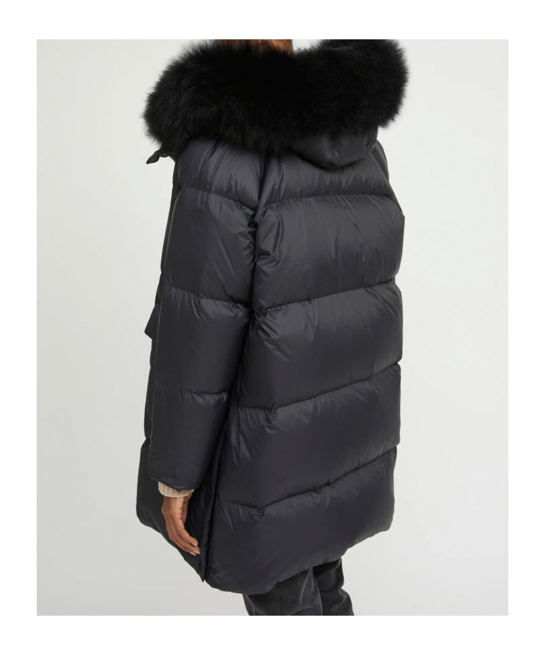 Yves Salomon Lambshearling-hooded Down Jacket In Black