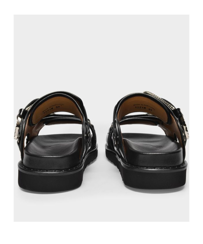 Toga Round Head And Flat Bottom Sandals In Black