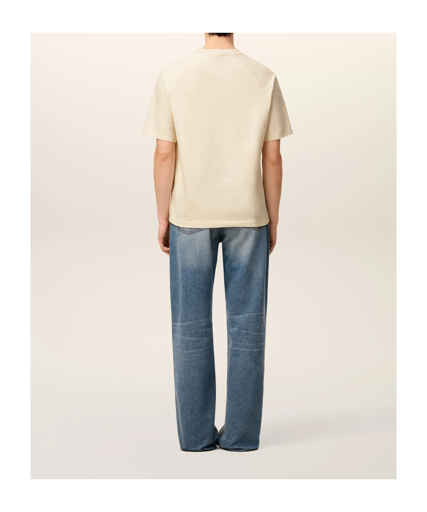 Ami Alexandre Mattiussi Classic Round Neck T-shirt With Subtle Logo Detail In Neutral