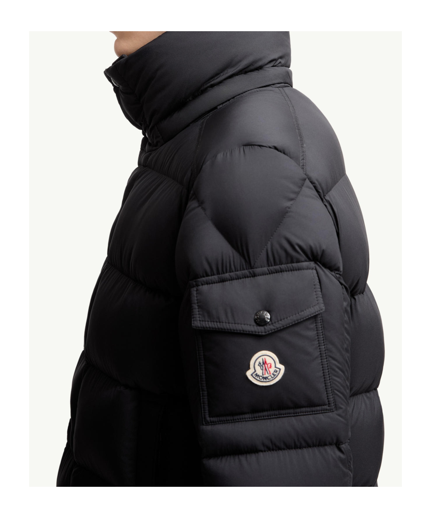 Moncler Maya 70 Hooded Short Down Jacket In Black