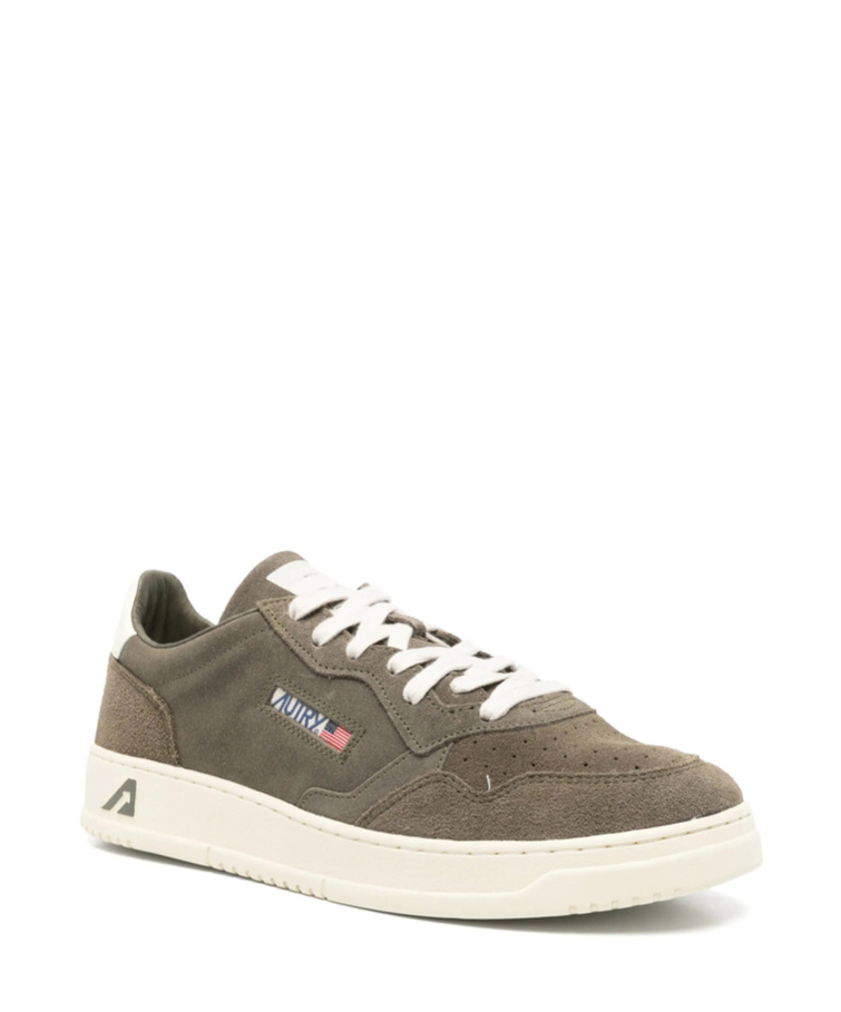 Autry Low-top Suede Sneakers With Rubber Sole And Lace-up Closure In Green