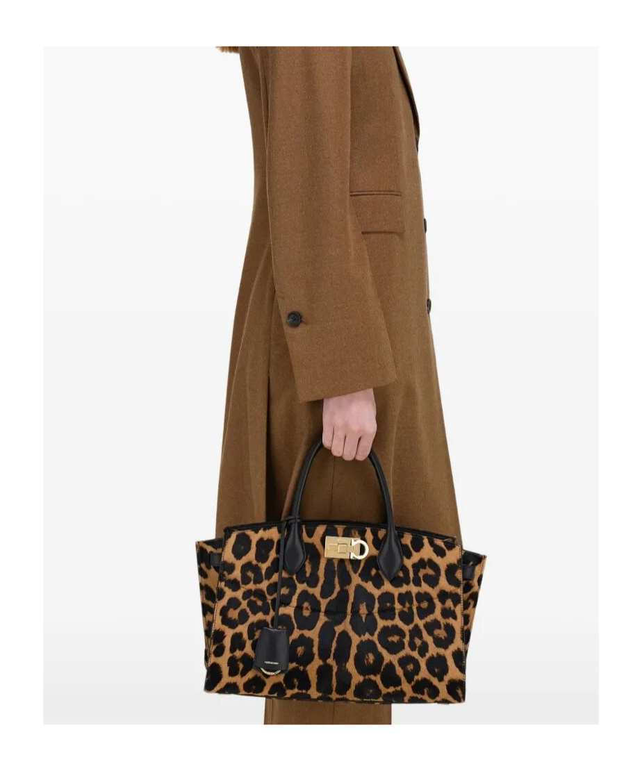 Ferragamo Studio Soft Bag (l) In Black