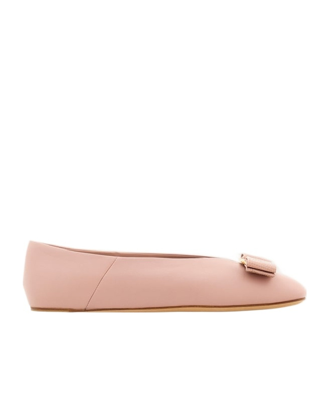 Ferragamo Light Pink Leather Ballet Flats In Nude