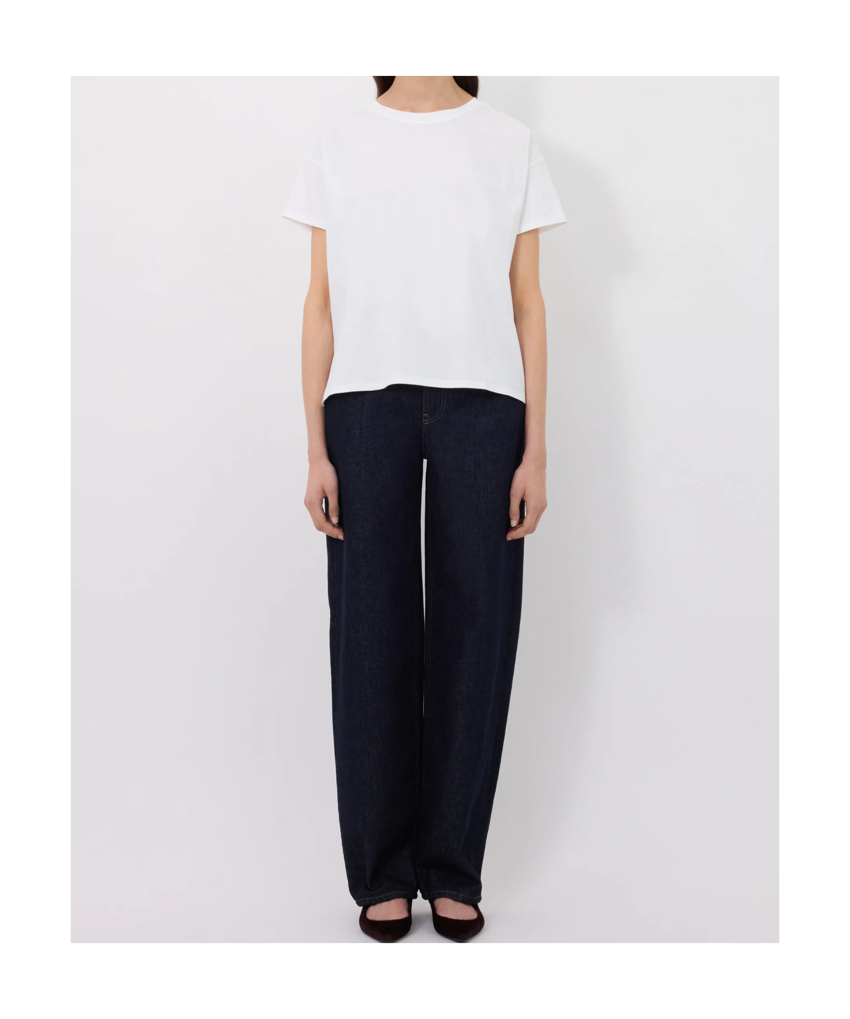 Loulou De Saison Short-sleeve T-shirt In White
