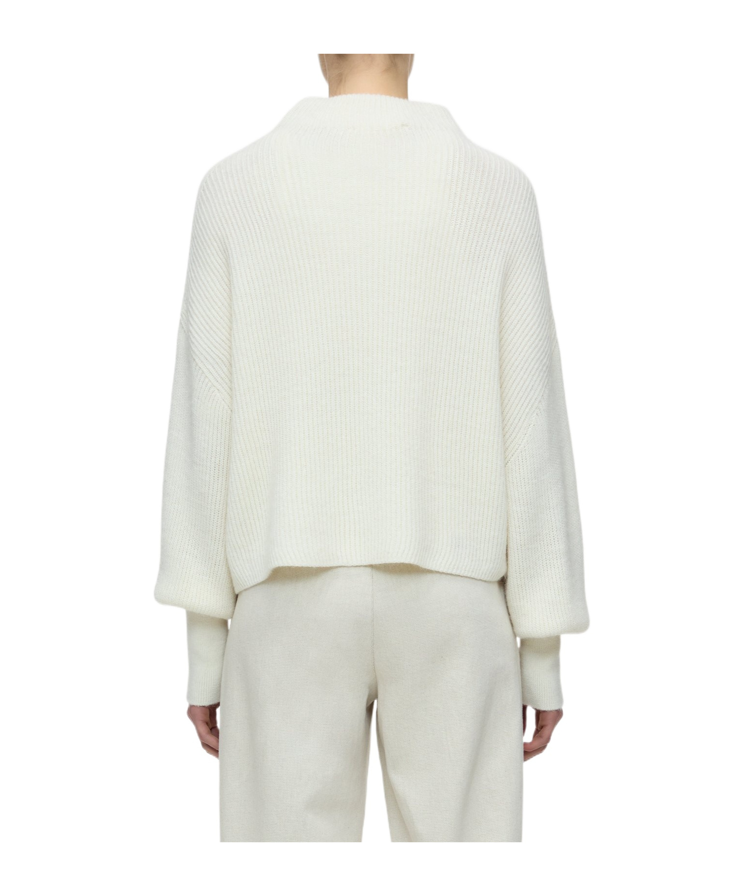 Closed Tops In White