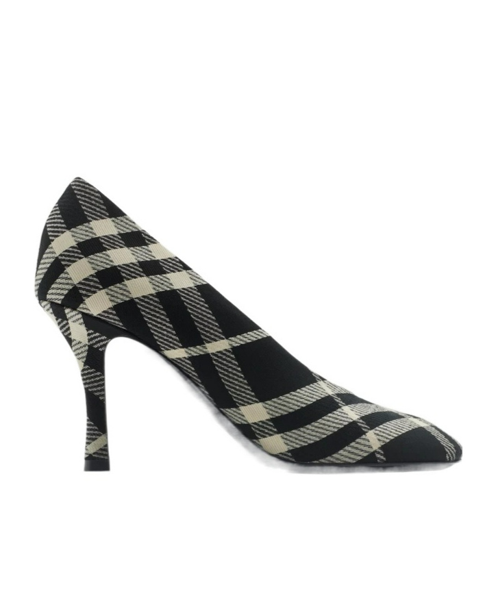 Burberry Woman Pumps Black Size 7 Textile Fibers In Black