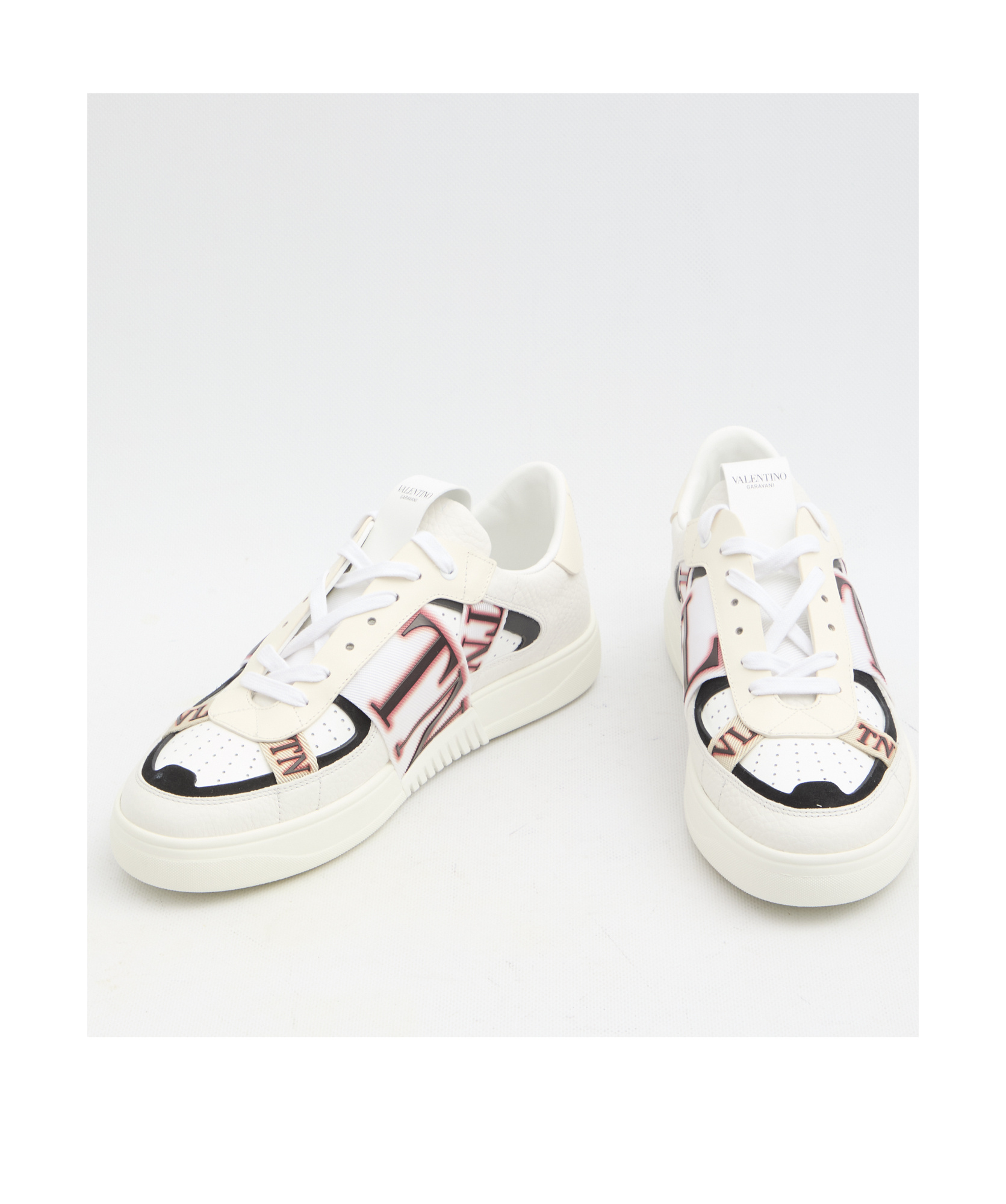 Valentino Garavani 'vl7n' White Sneakers With Maxi Logo Print And Logo Patch On The Tongue In Leathe In White