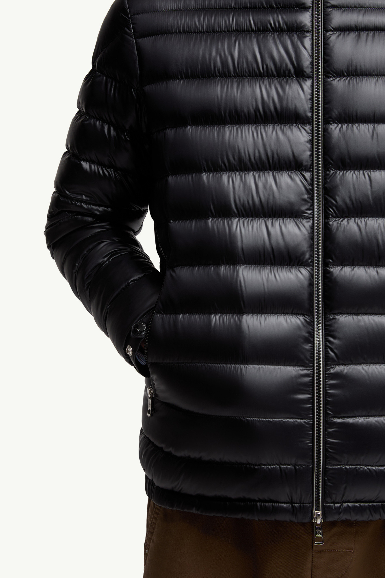 Moncler Men Arnique Short Down Jacket Black