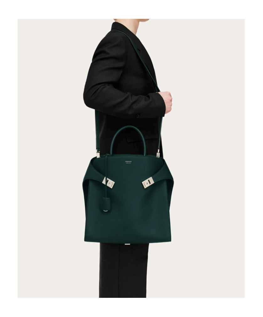 Ferragamo Hug Tote Bag In Green