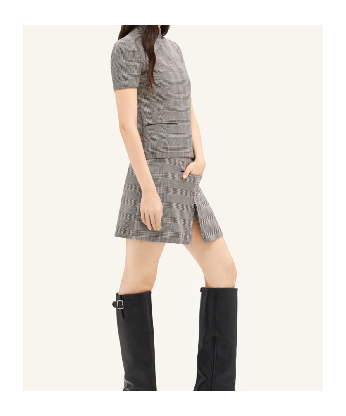Courrèges A-line Checked Miniskirt In Gray