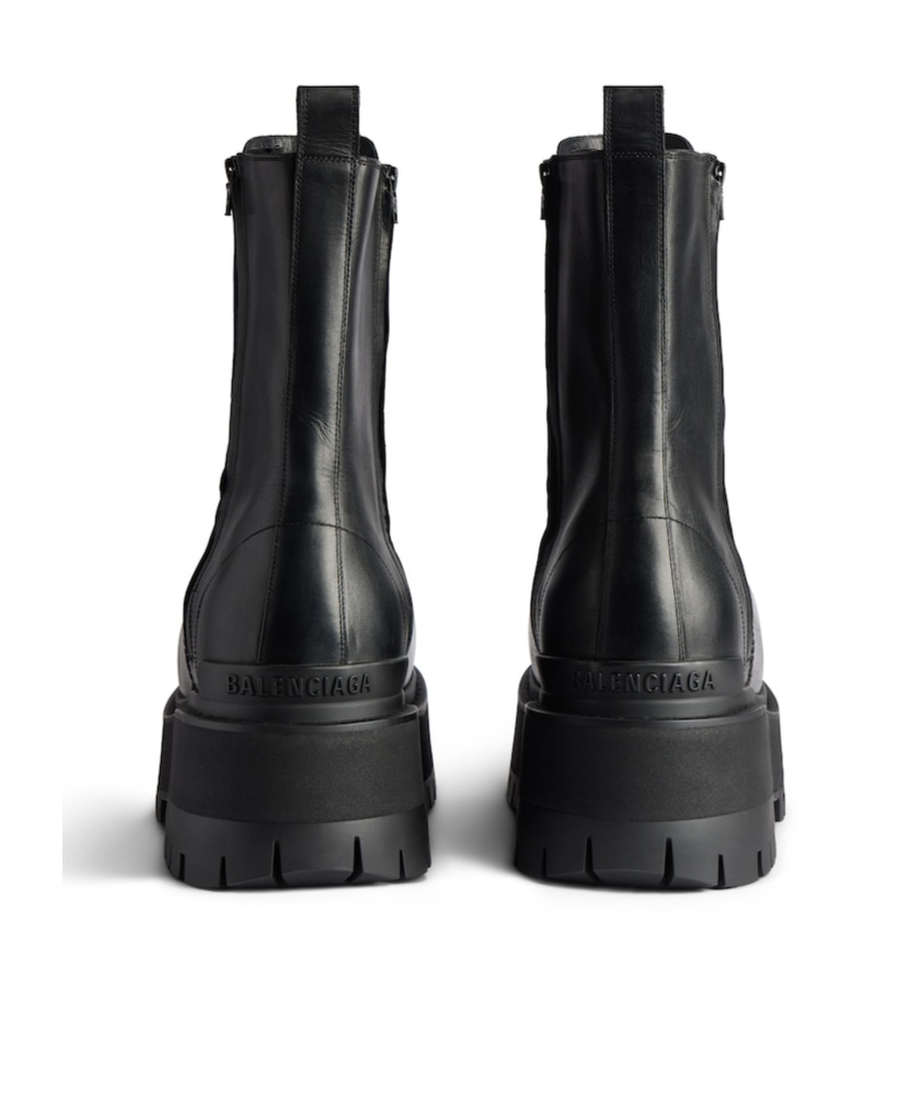 Balenciaga Black Ankle Boots With Logo Plaque On The Front And Side Zips In Leather Man In Black