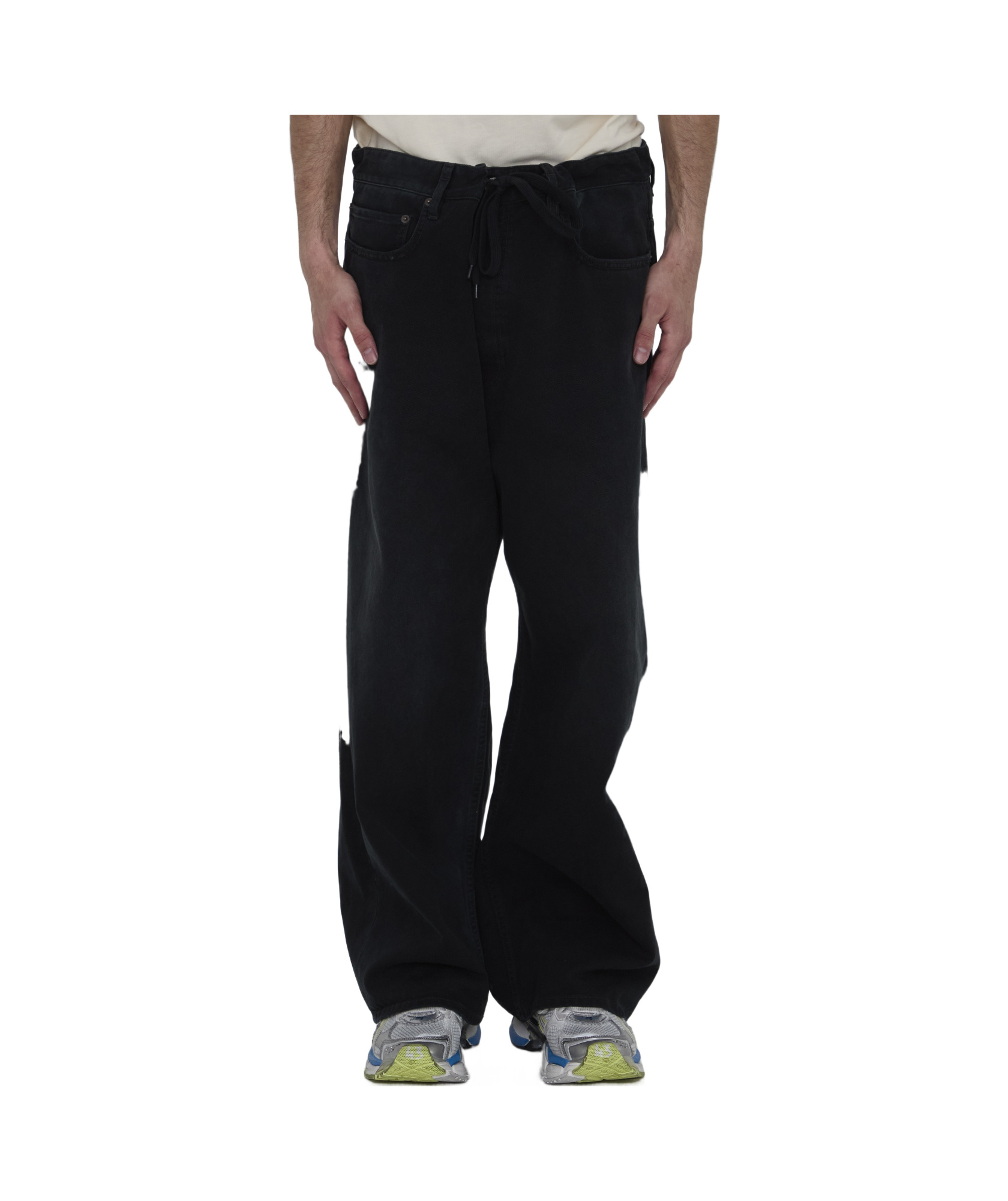 Balenciaga Distressed Loose Jeans In Black