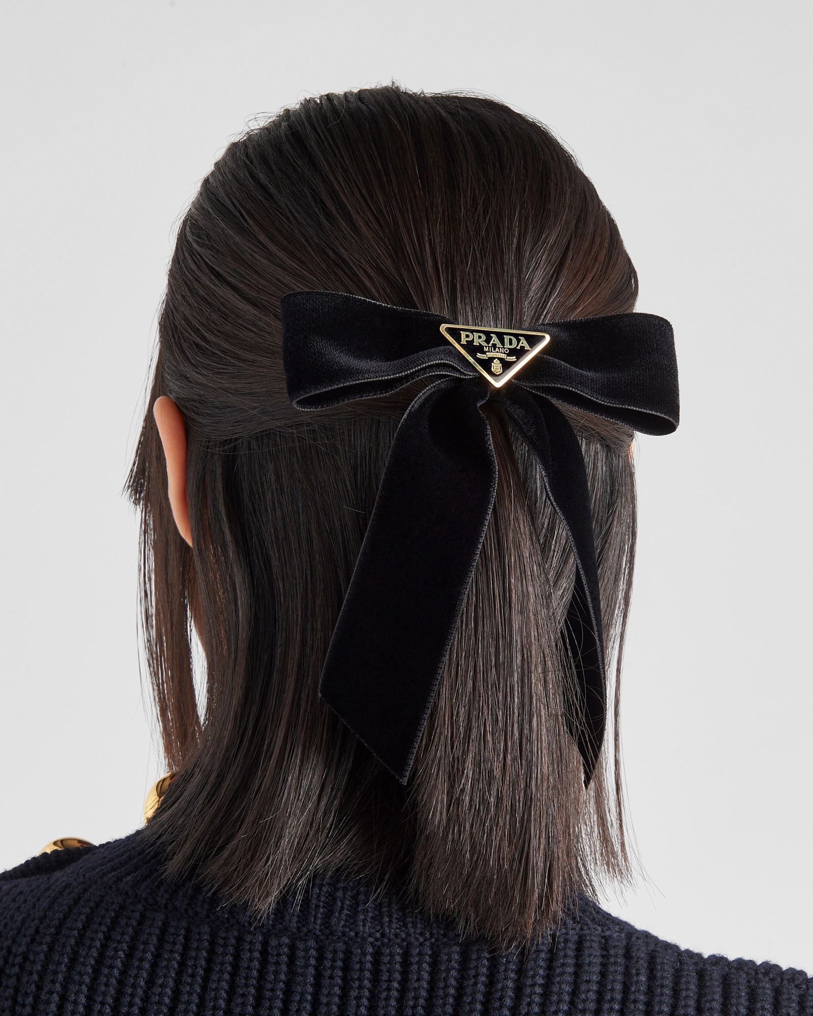 Prada Triangle-logo Bow Velvet Hair Clip In Black