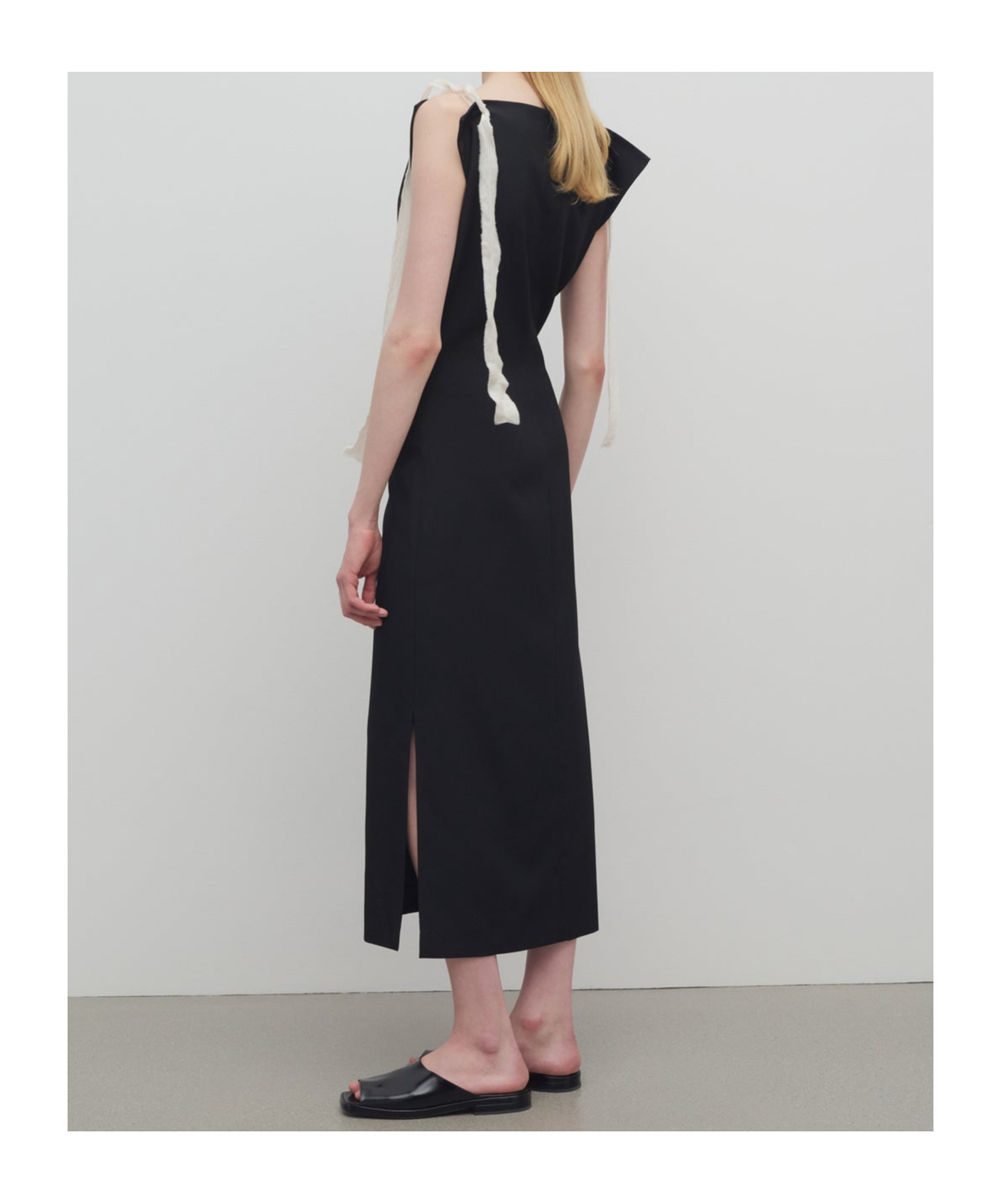 The Row Sleeveless Dress In Black
