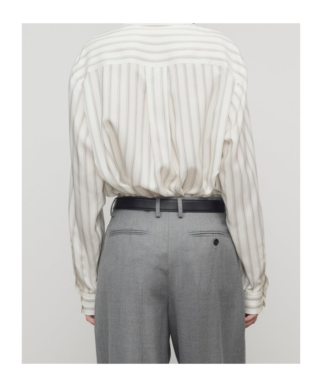 The Row Eirlys Shirt In Silk In Neutral