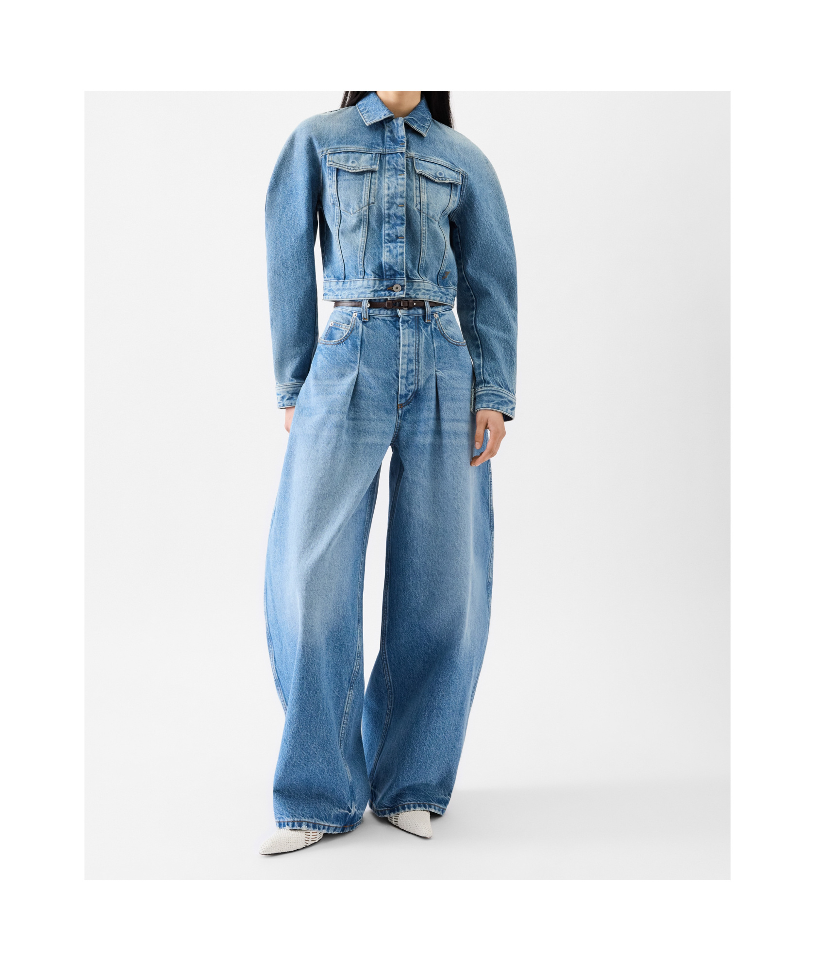 Jacquemus La Veste De-nimes Ovalo Puffer Jackets Light Blue In Blue