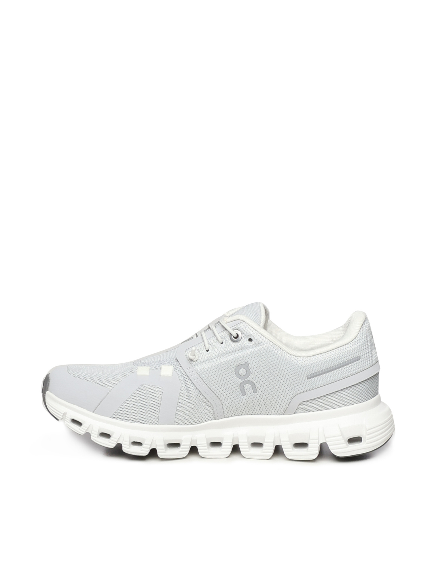 On Cloud 6 Low-top Sneakers In White