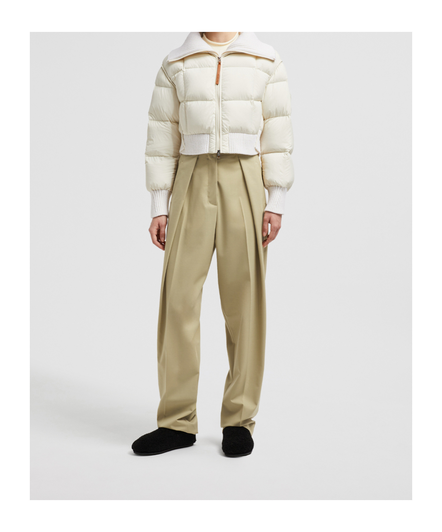 Moncler Jadeite Puffer Jacket In Nude