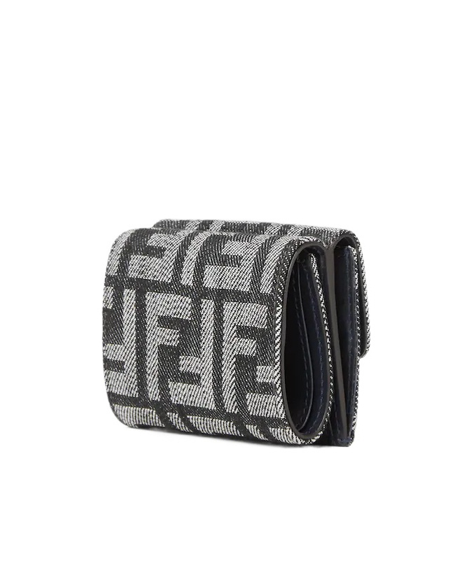 Fendi Micro Trifold Purse Textured Finish In Black