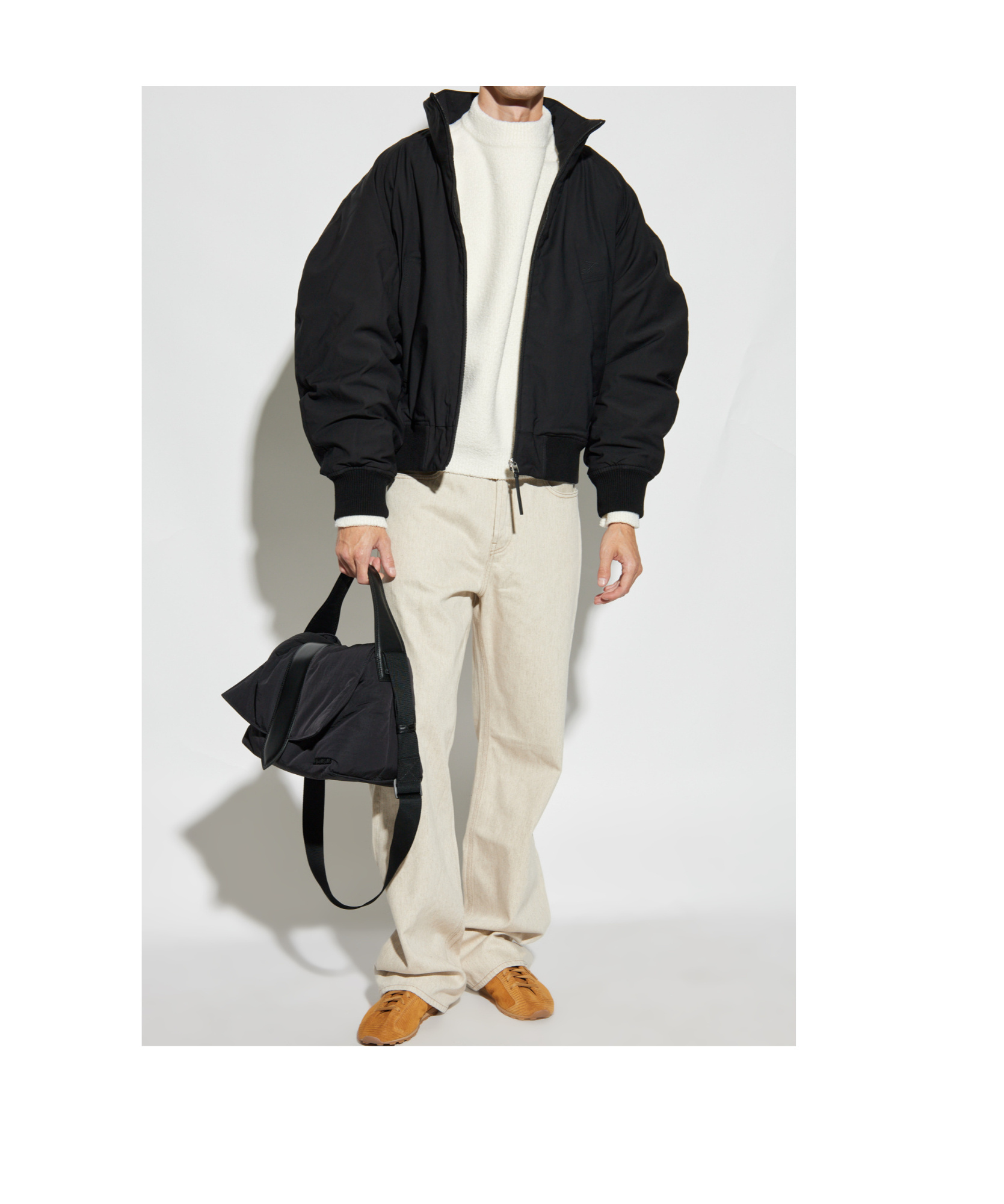 Jacquemus Padded Bomber Jacket In Black