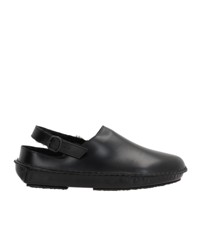 Hereu Round-headed Flat Sandals In Black