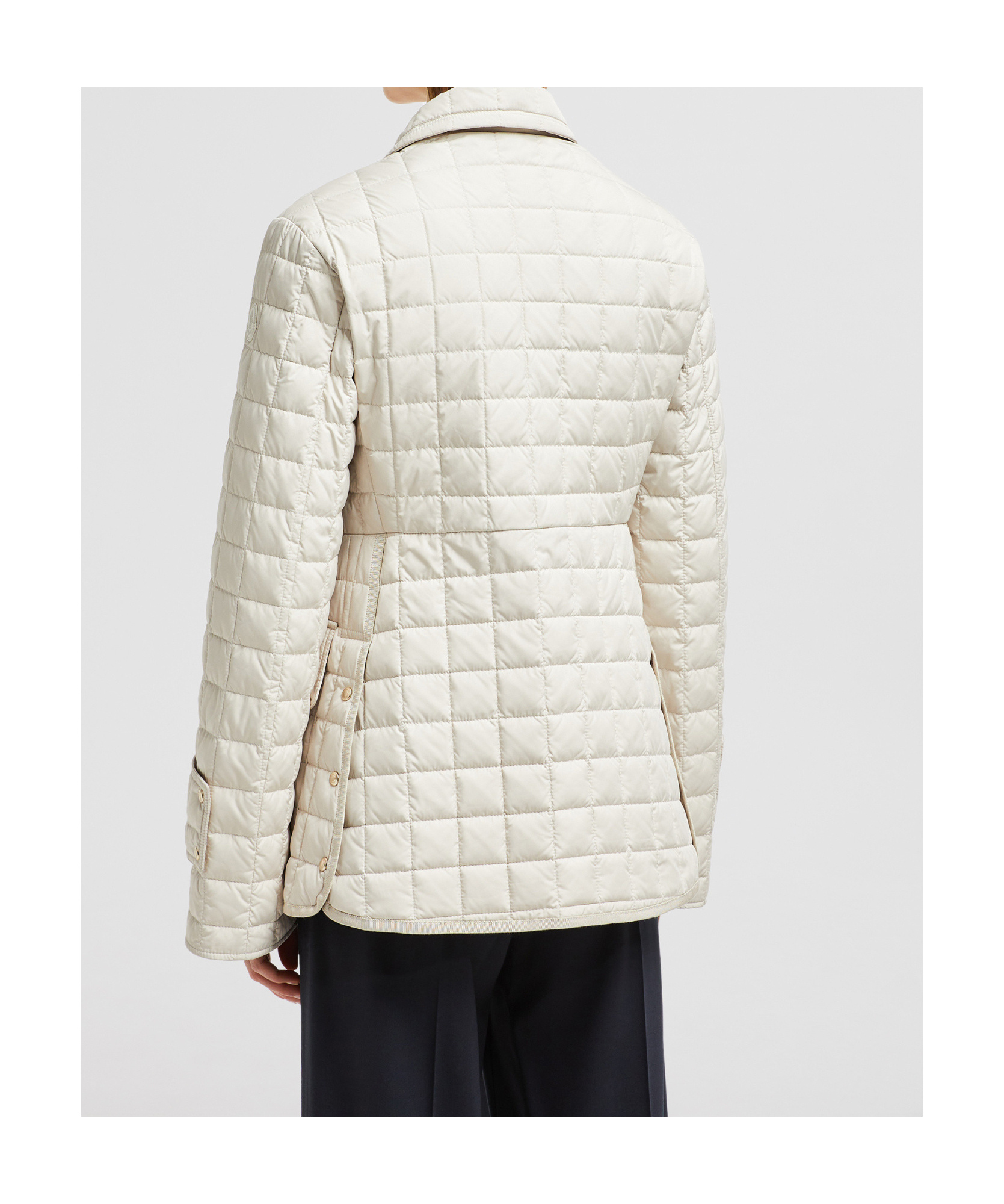 Moncler Epinal Square Quilted Down In White