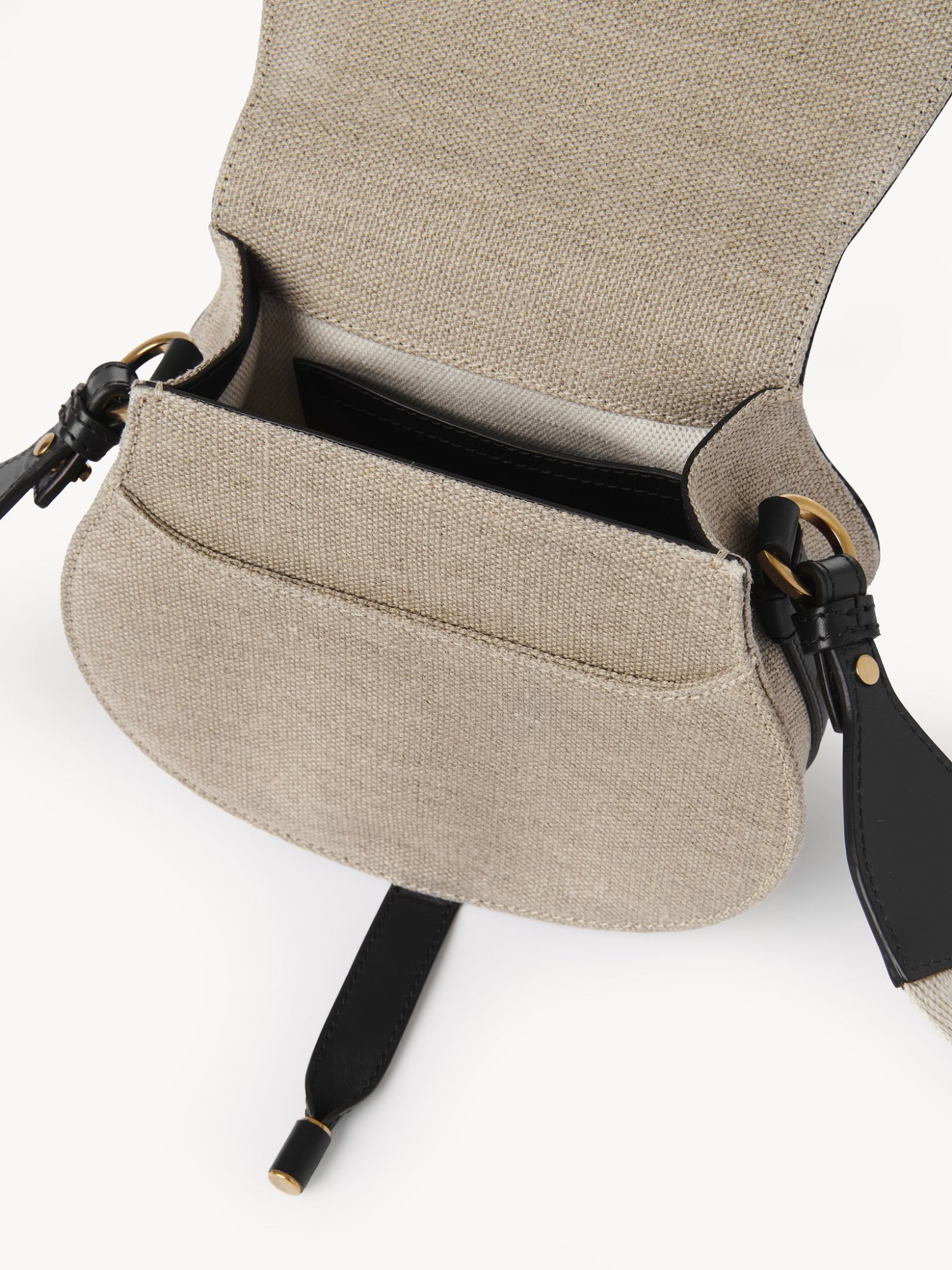 Chloé Marcie Small Embossed Leather Saddle Bag In Black
