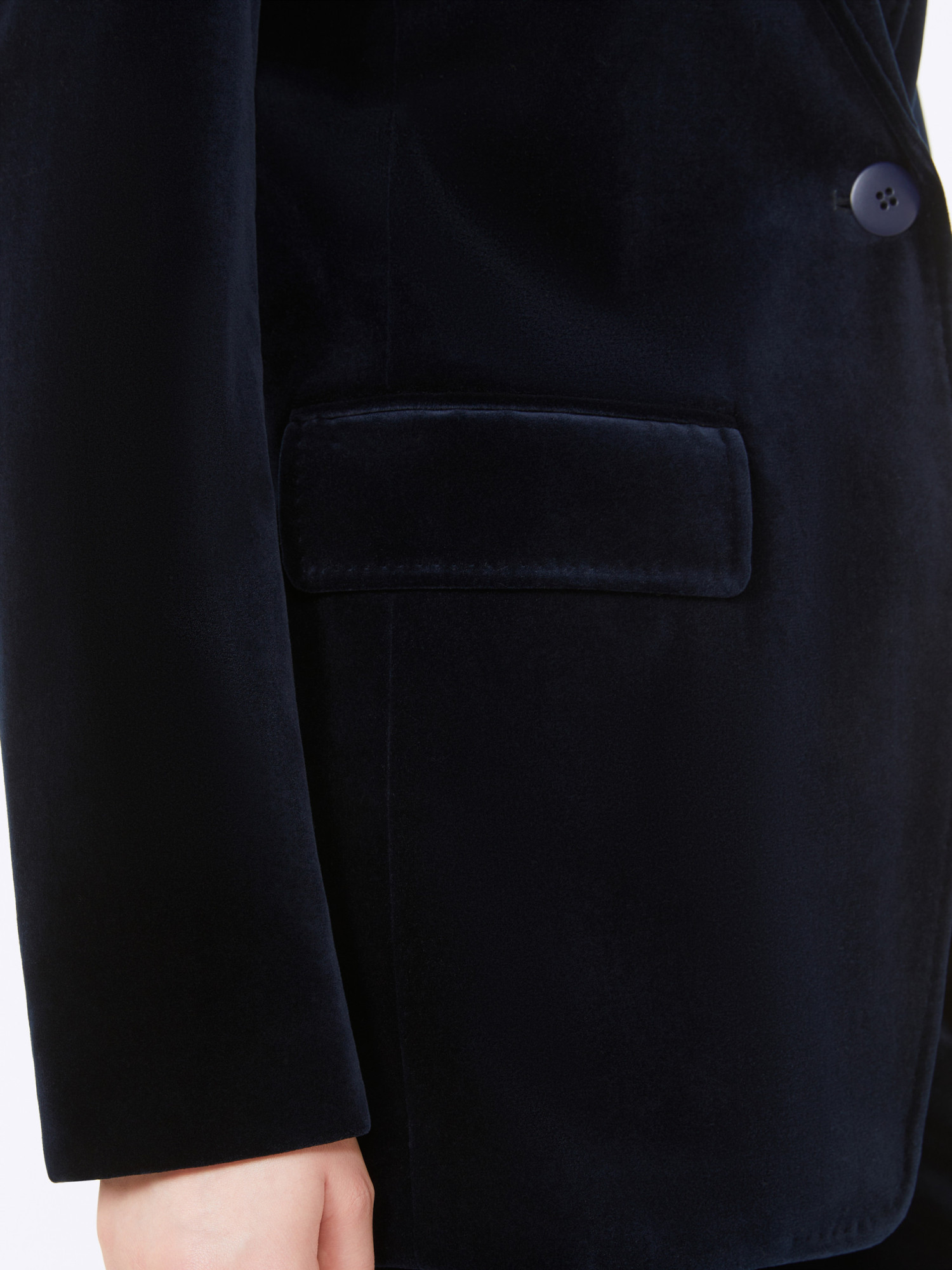 Max Mara Lapel Long-sleeved Suit Jacket In Black
