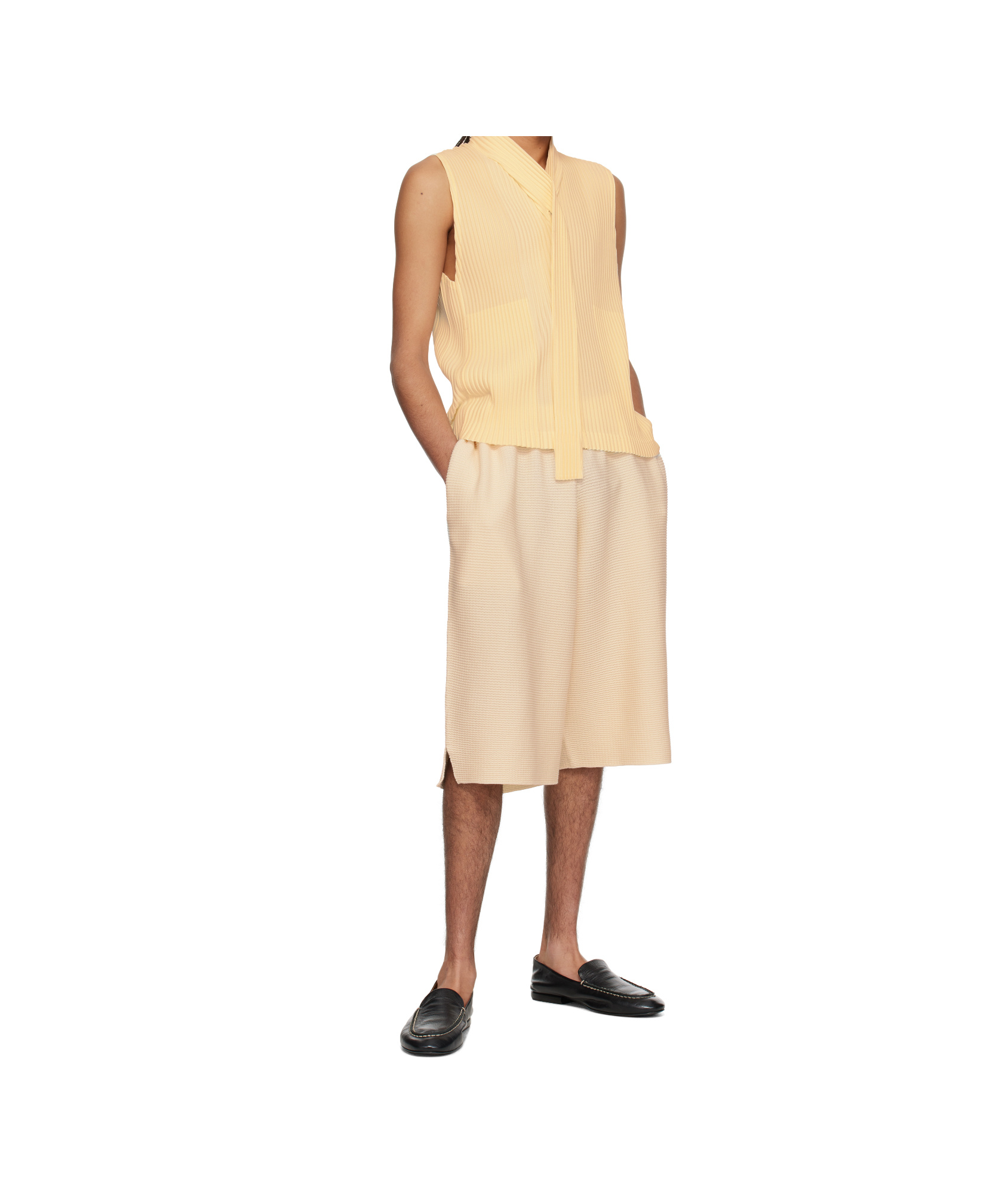 Issey Miyake Off-white Turbine Vest In Nude