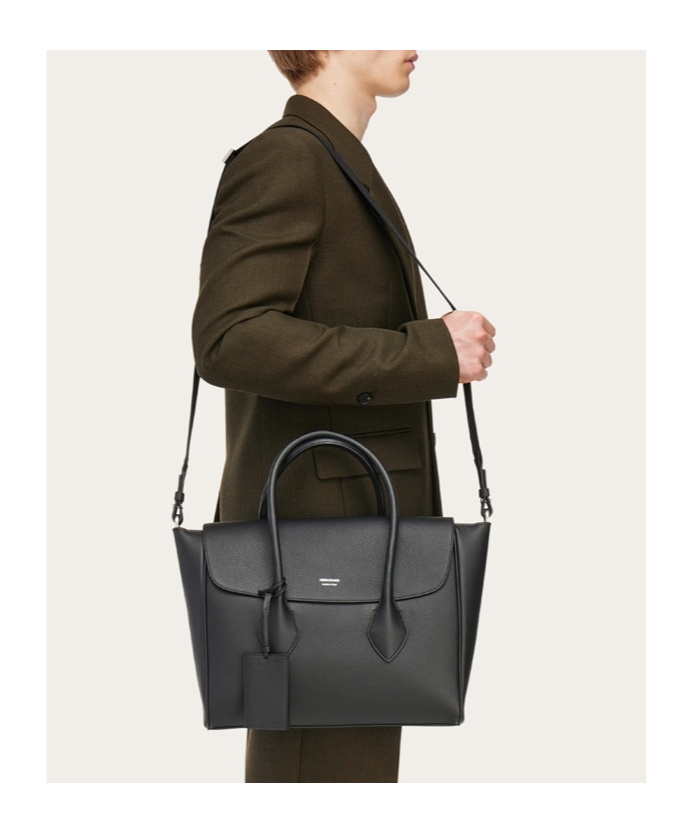 FERRAGAMO EAST-WEST LEATHER TOTE BAG